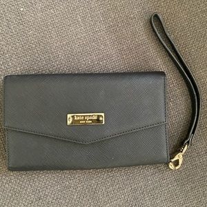 Kate spade wallet.
